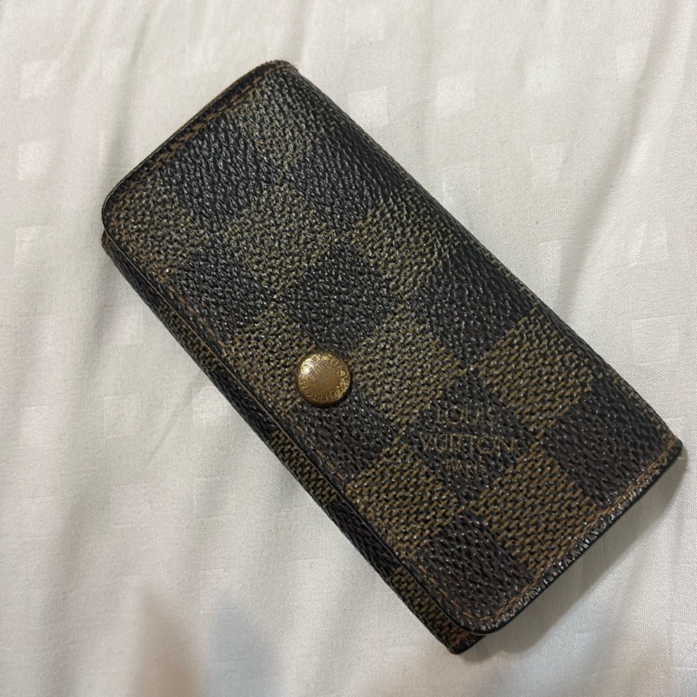 LOUIS VUITTON Damier Ebene Multicles 4 Key Holder
